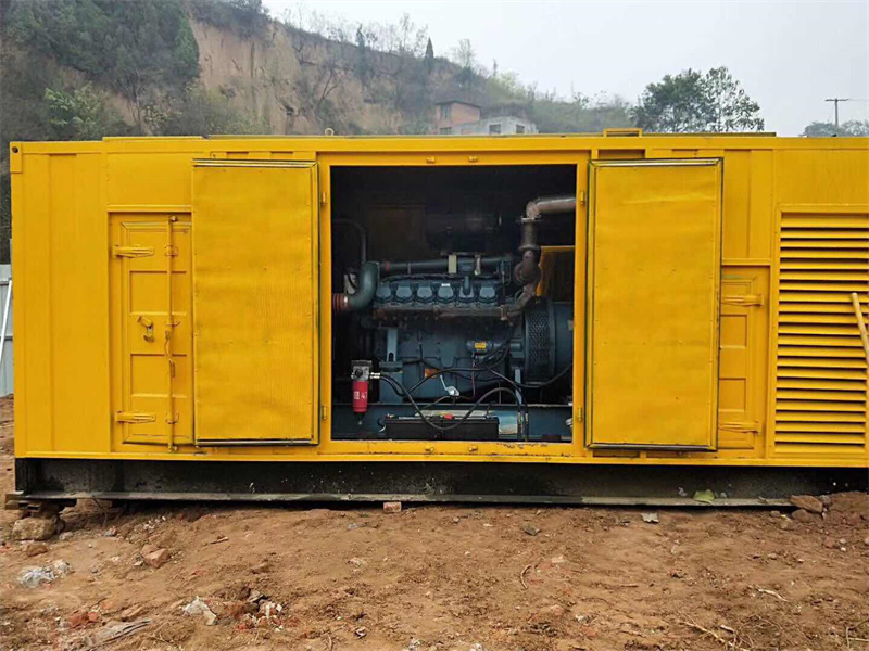 城东发电机租赁冷却液的沸点降低到多少时需要更换